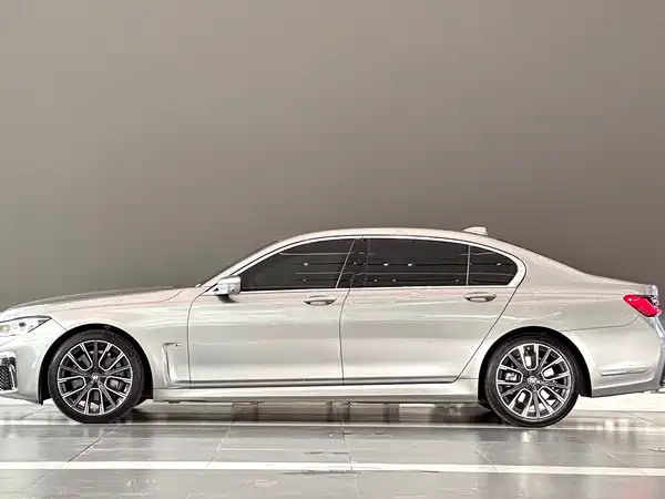 BMW 7 Series 2019