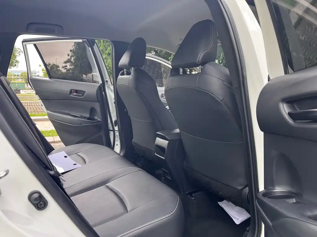 Toyota Frontlander 2025 — фото 7