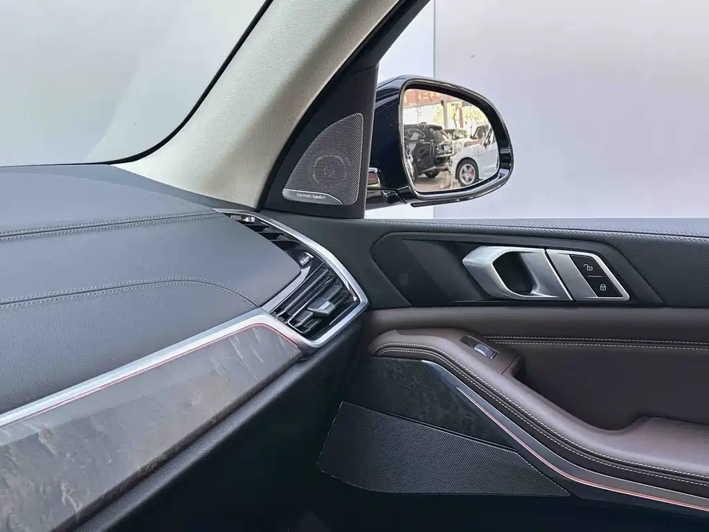 BMW X5 2022 — фото 11