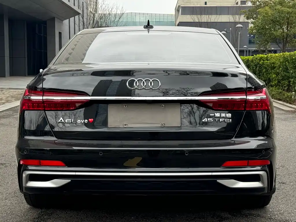 Audi A6L 2022 — фото 17