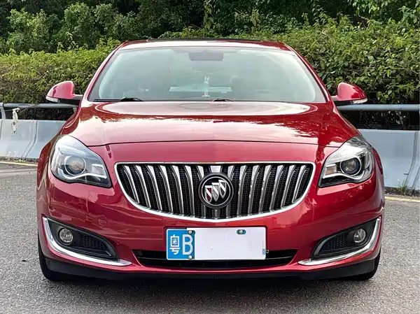 Buick Regal 2013