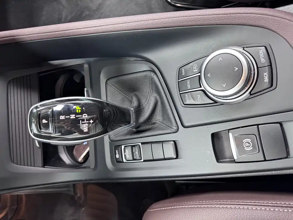BMW X1 2022 — фото 18