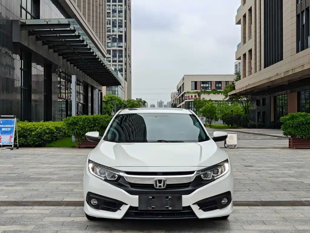 Honda Civic 2017 — фото 3