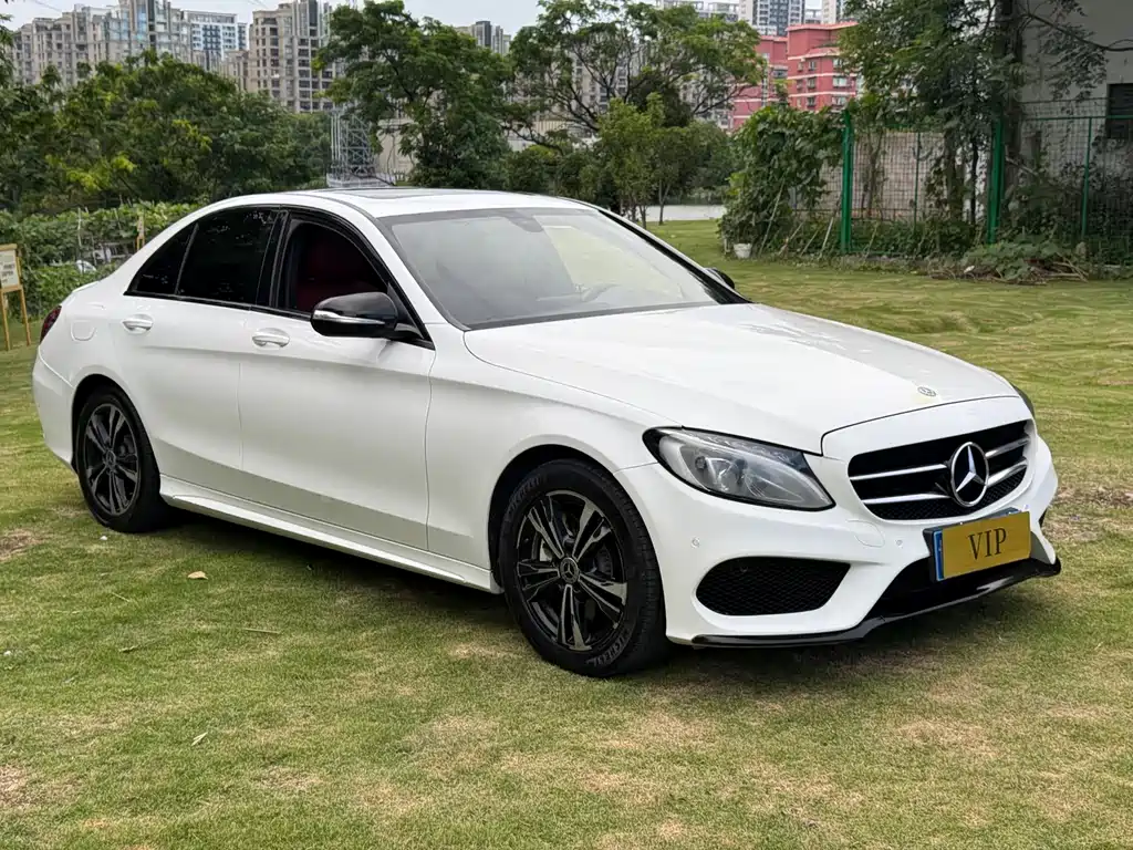 Mercedes-Benz C-Class 2018