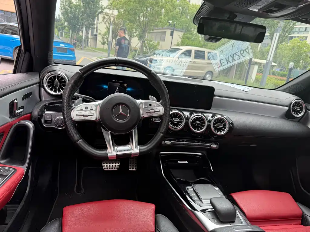 Mercedes-Benz A-Class AMG 2022 — фото 9