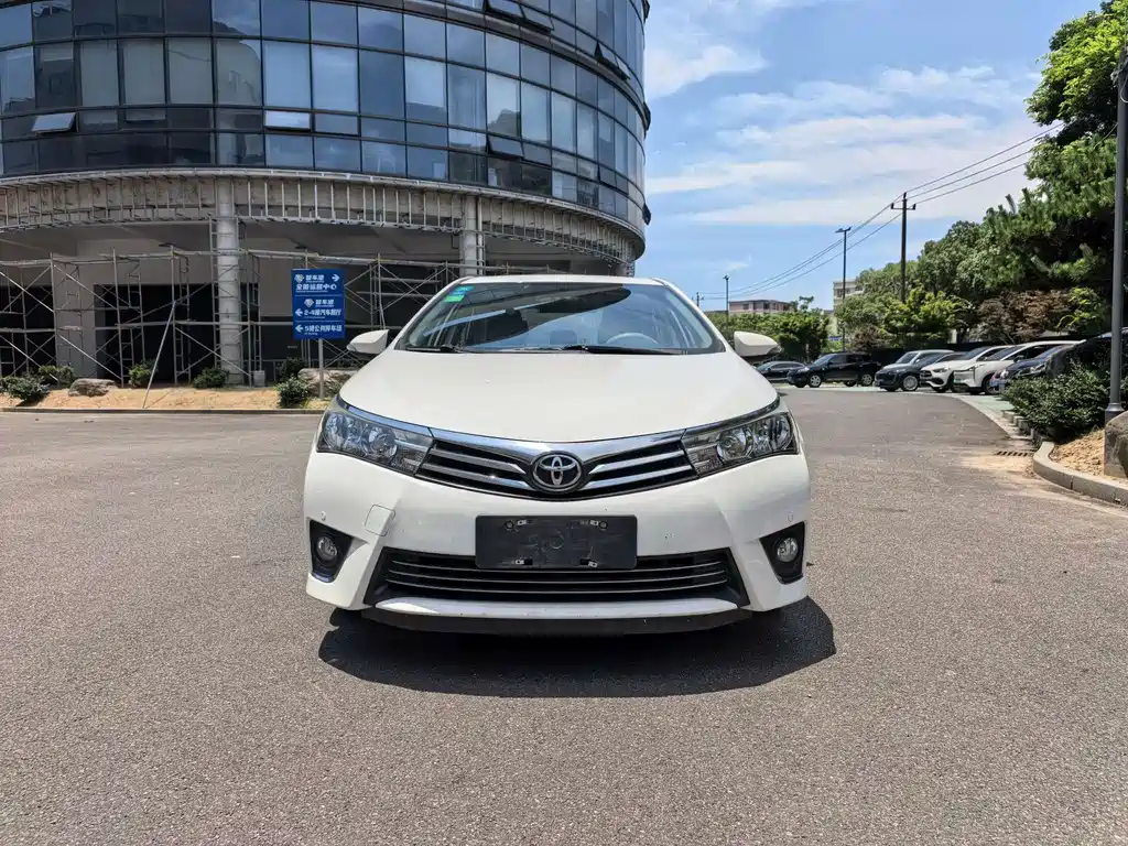 Toyota Corolla 2015