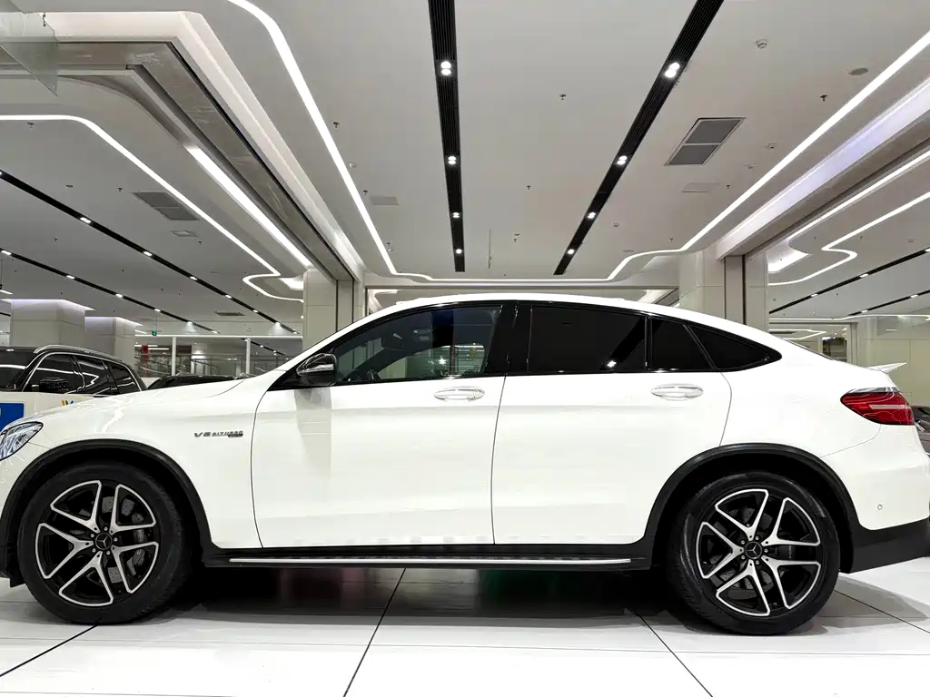 Mercedes-Benz GLC Coupe AMG 2018 — фото 2