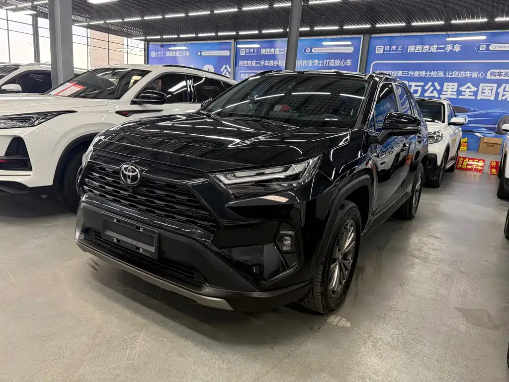 Toyota RAV4 2024