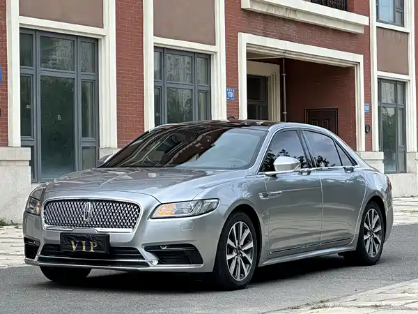Lincoln Continental 2020