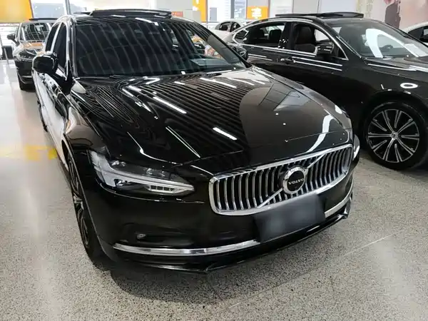 Volvo S90 2022