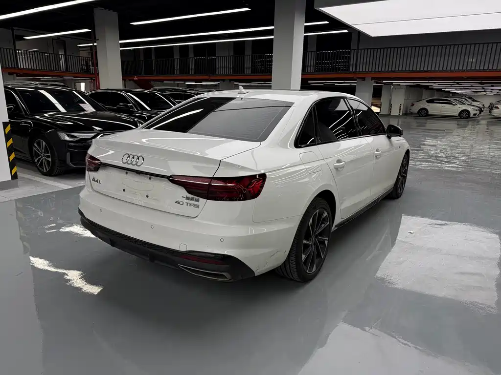 Audi A4L 2023
