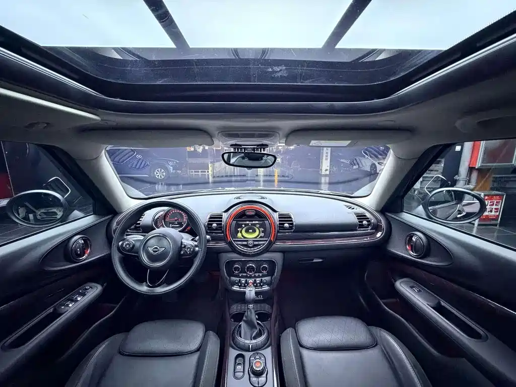 MINI Clubman 2017 — фото 19
