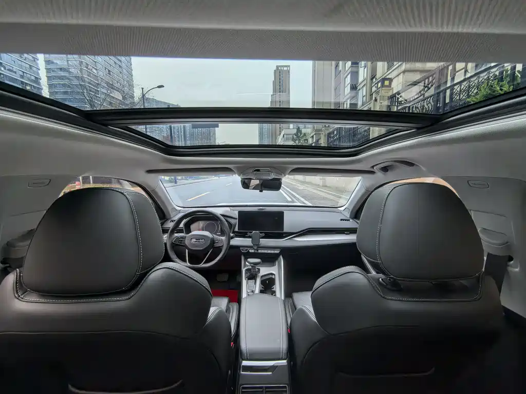 Geely Xingrui 2022 — фото 10