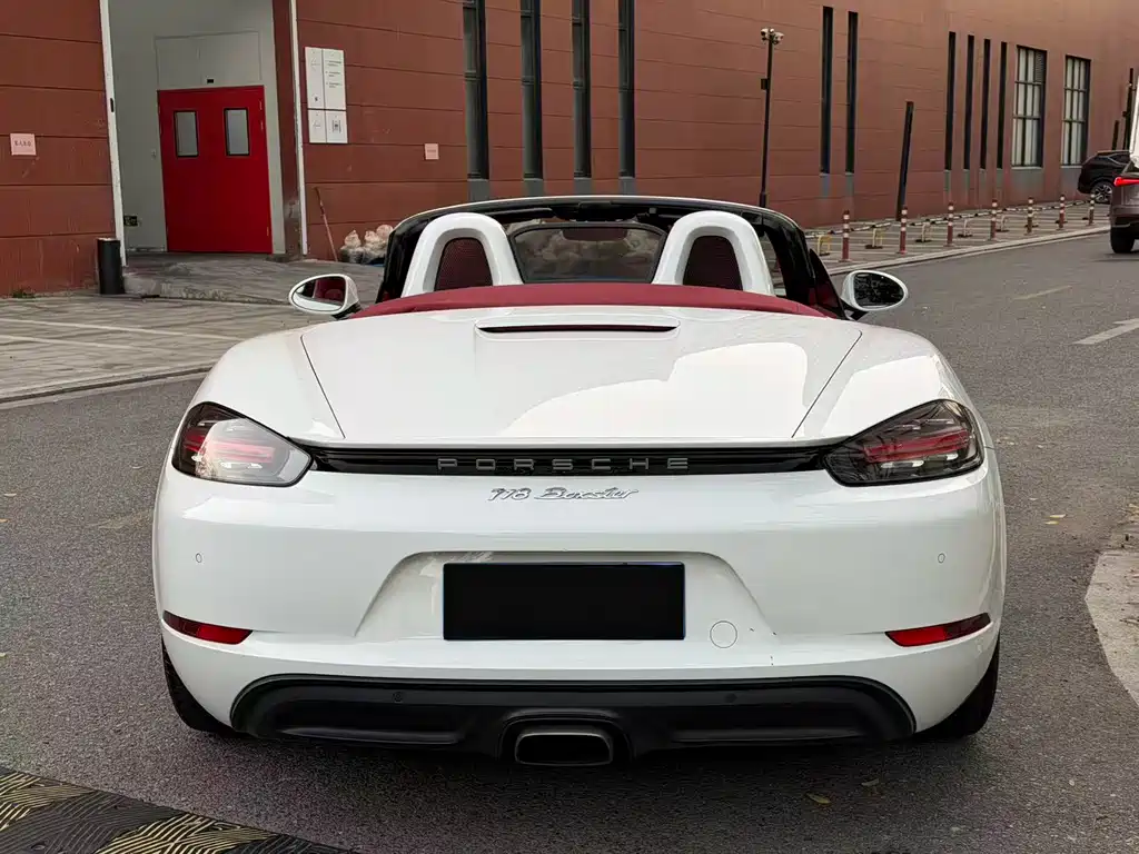 Porsche 718 2016 — фото 16