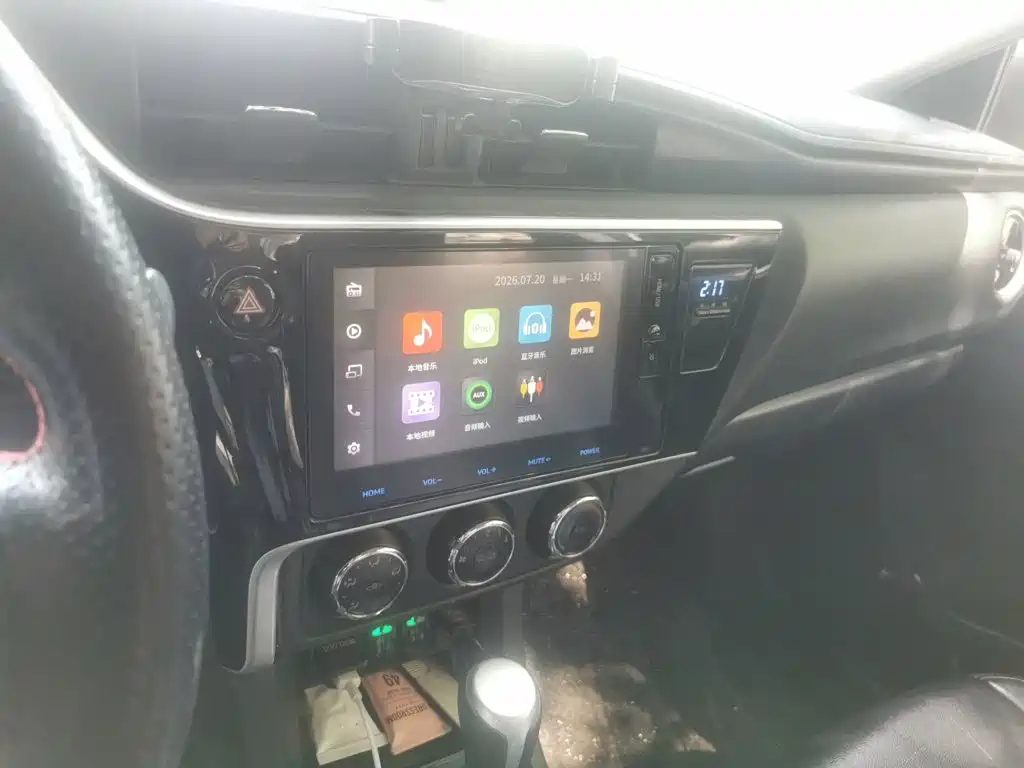 Toyota Corolla 2017 — фото 14