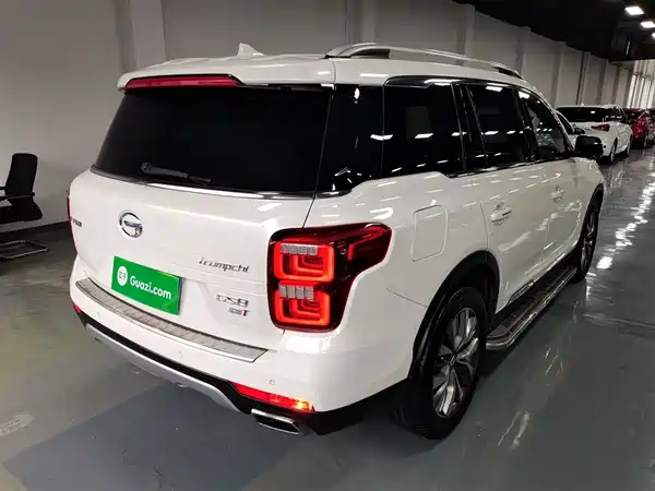 GAC Trumpchi GS8 2017