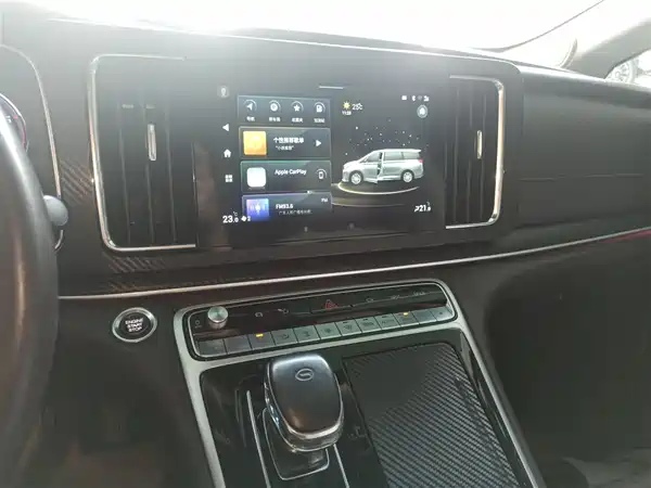 GAC Trumpchi M8 2021