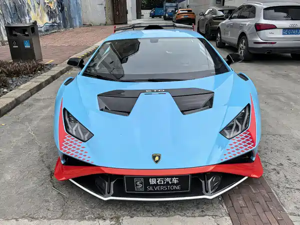 Lamborghini Huracan 2022