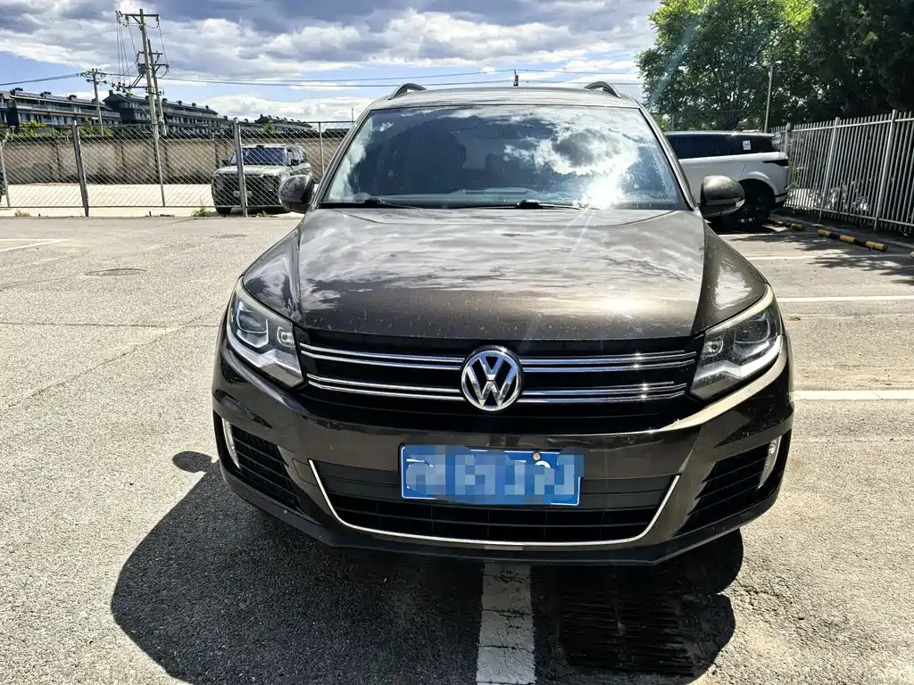 Volkswagen Tiguan 2017 — фото 2