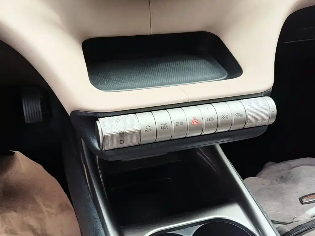 BYD Dolphin 2023 — фото 14