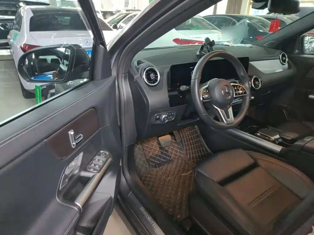 Mercedes-Benz GLA 2022 — фото 16