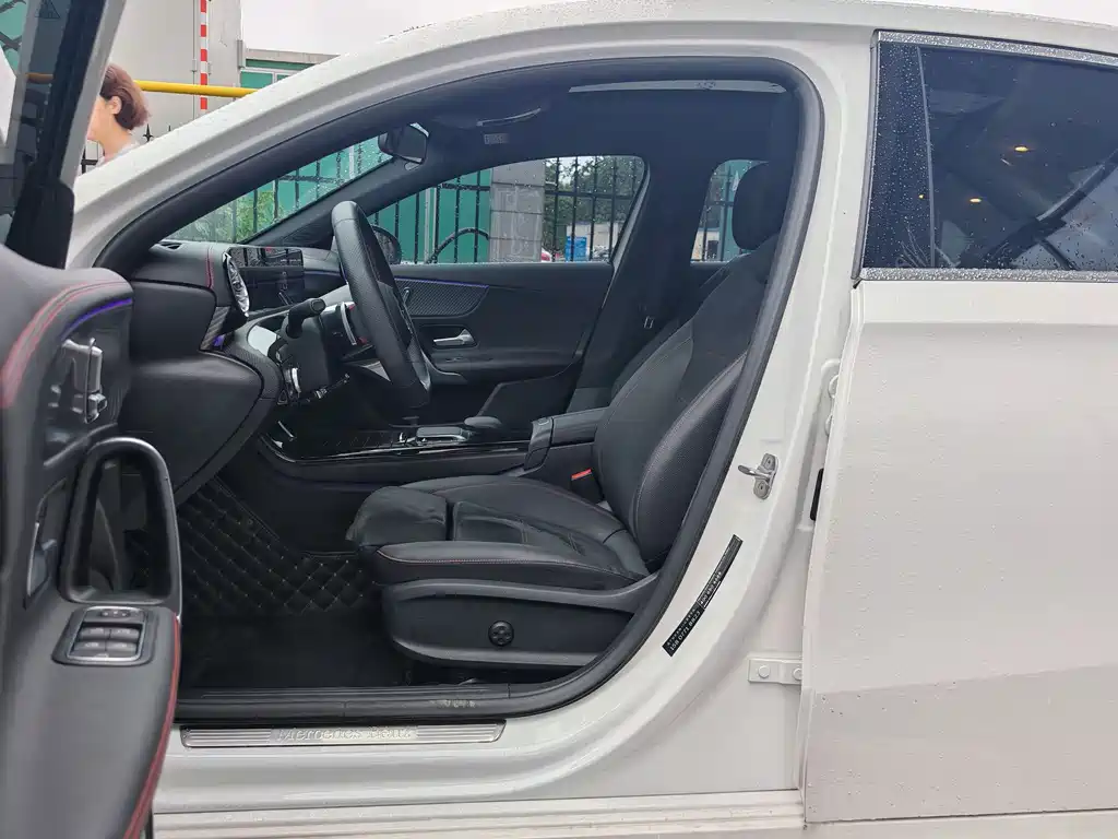 Mercedes-Benz A-Class 2024