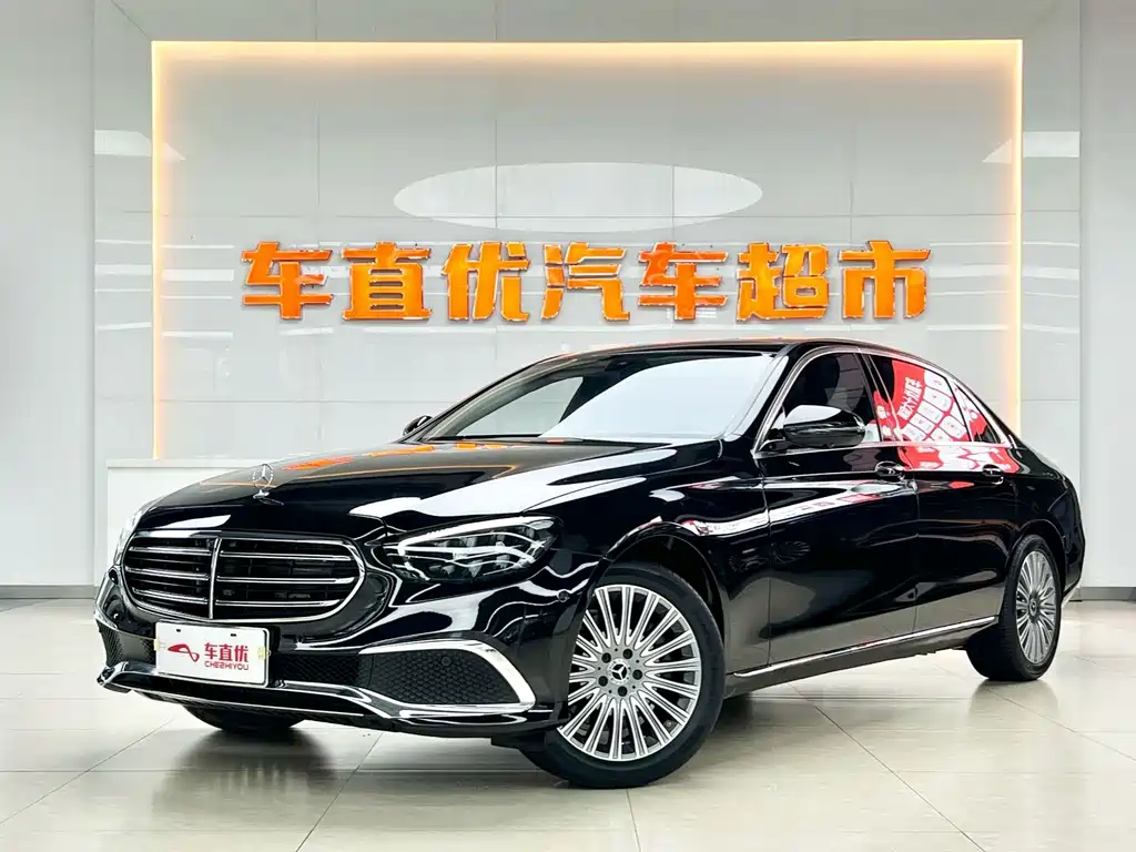 Mercedes-Benz E-Class 2022
