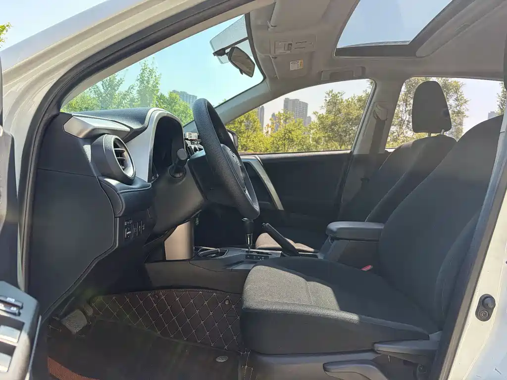 Toyota RAV4 2018