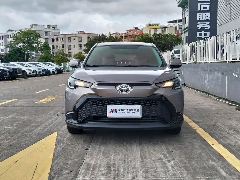 Toyota Frontlander 2025