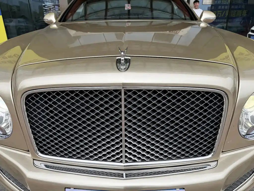 Bentley Mulsanne 2012 — фото 11