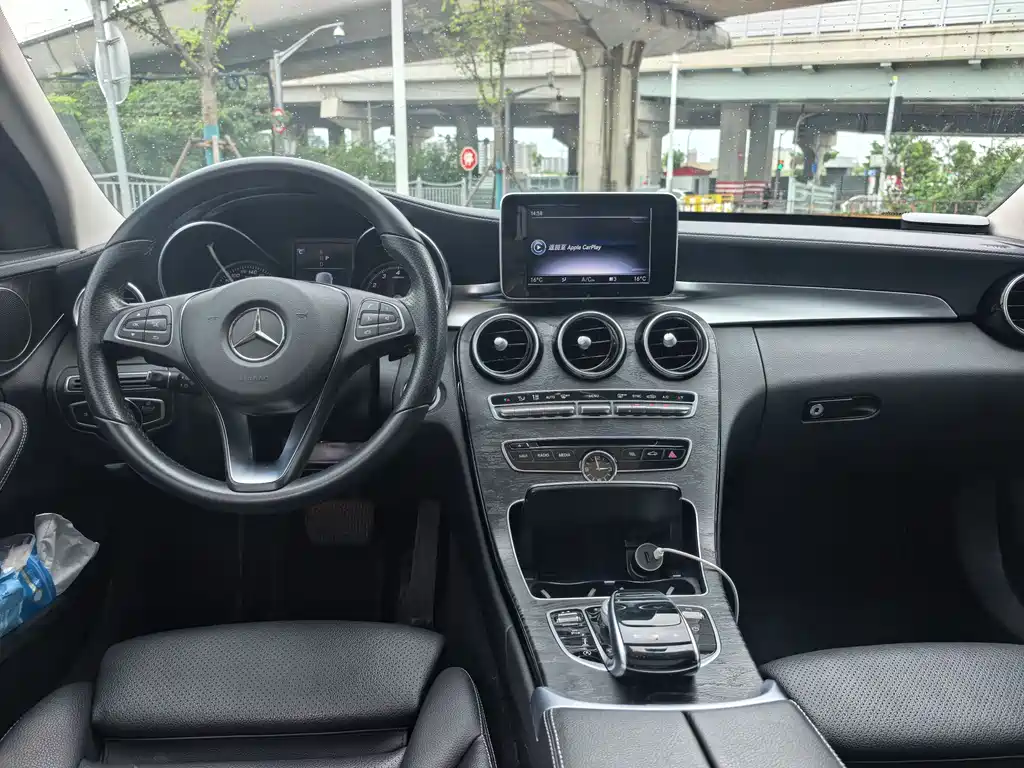 Mercedes-Benz C-Class 2017