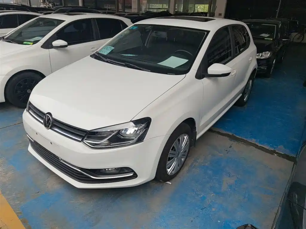 Volkswagen Polo 2018 — фото 1