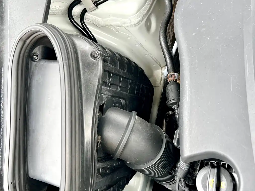 Porsche Macan 2015 — фото 15