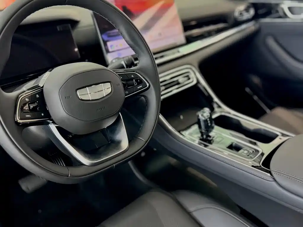 Geely Emgrand 2026