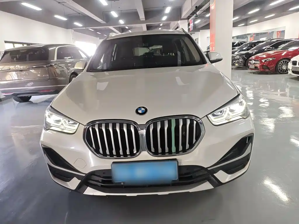 BMW X1 2020 — фото 3