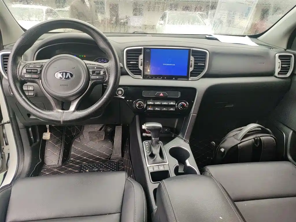 Kia KX5 2016 — фото 6