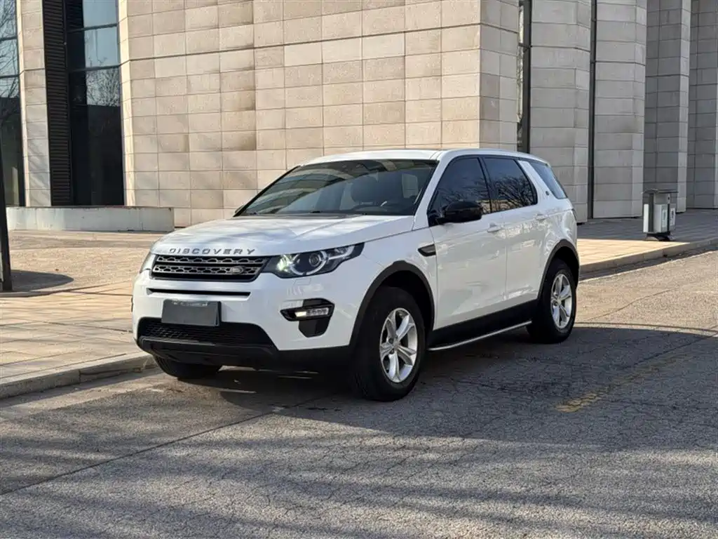 Land Rover Discovery Sport 2016 — фото 1