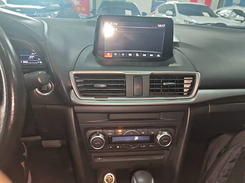 Mazda 3 Angkesela 2019 — фото 13