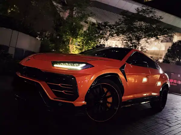 Lamborghini Urus 2019