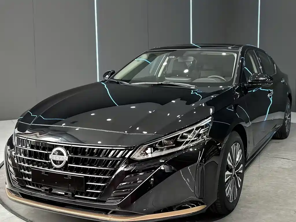 Nissan Teana 2024