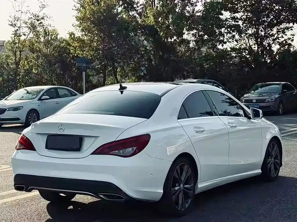 Mercedes-Benz CLA 2017