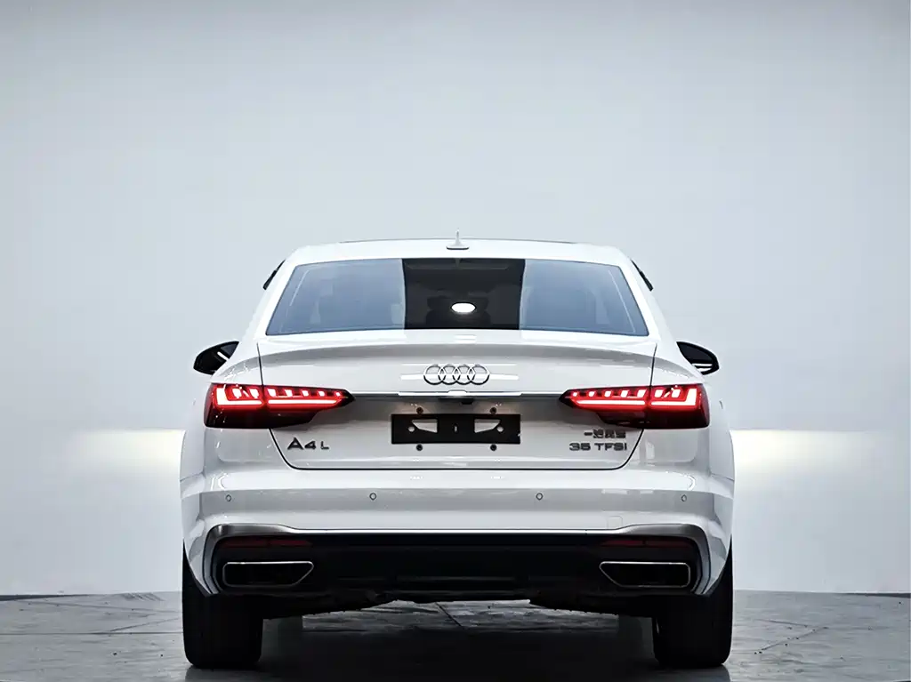 Audi A4L 2021 — фото 21
