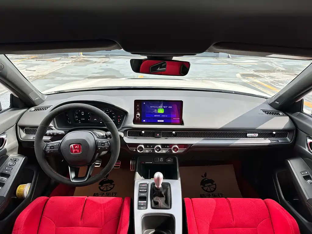 Honda Civic 2023 — фото 11