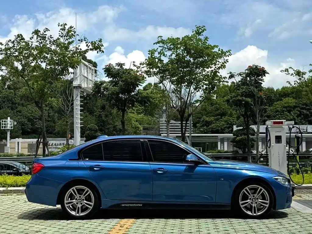BMW 3 Series 2019