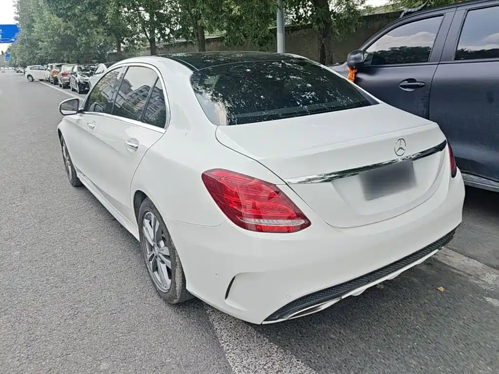 Mercedes-Benz C-Class 2017