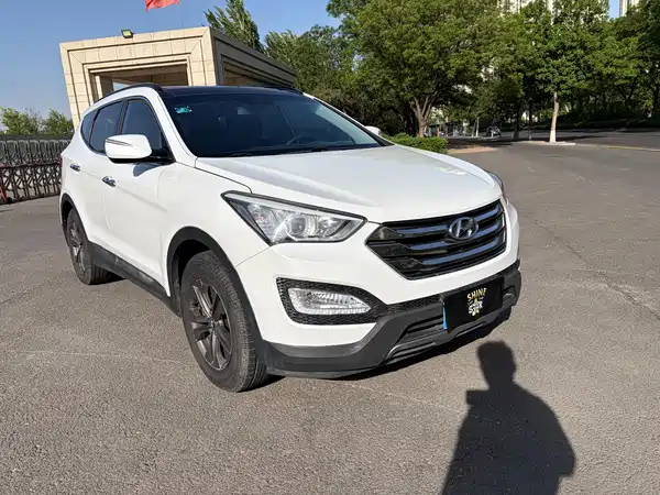Hyundai Santa Fe 2013