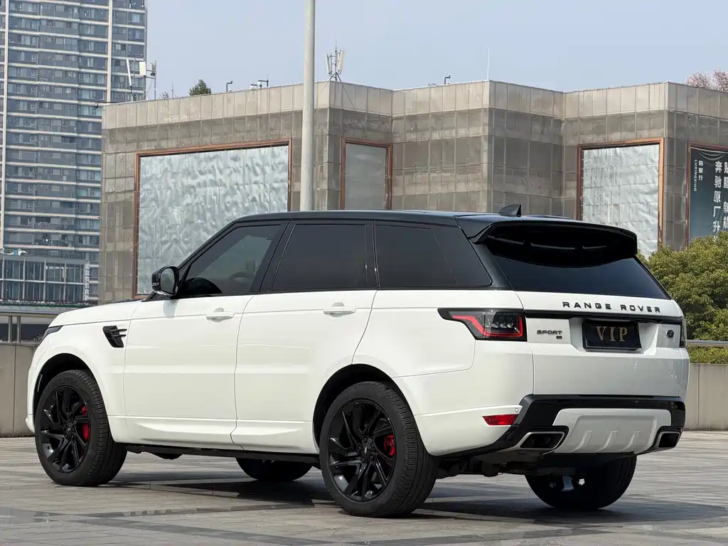 Land Rover Sport 2020 — фото 10