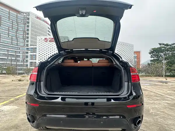BMW X6 2013