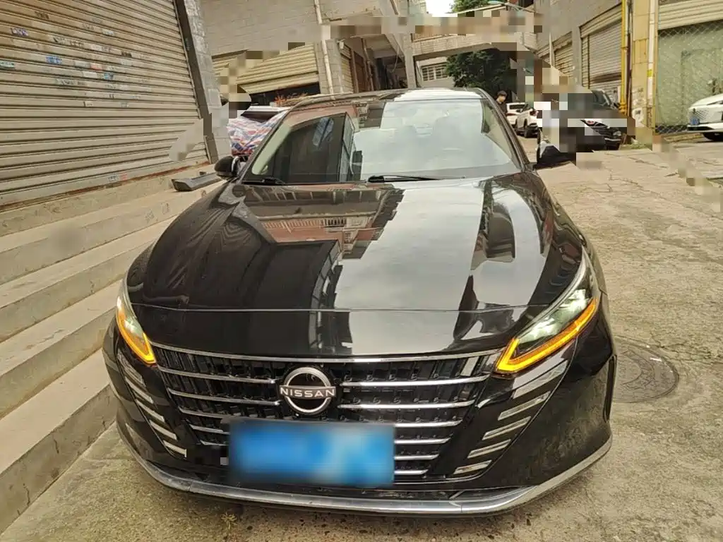 Nissan Teana 2023