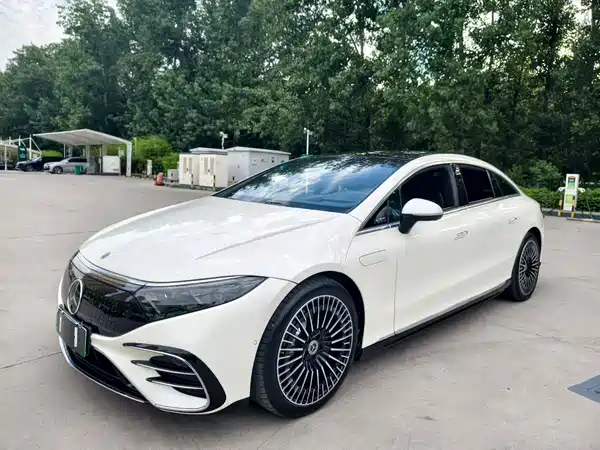 Mercedes-Benz EQS 2022
